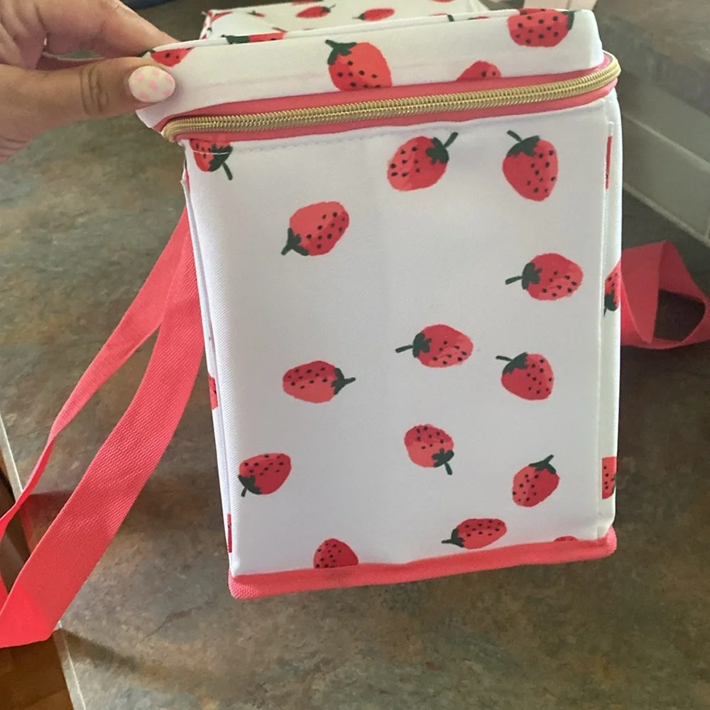 Kate Spade Strawbwrry and Pink Cooler Bag NWT